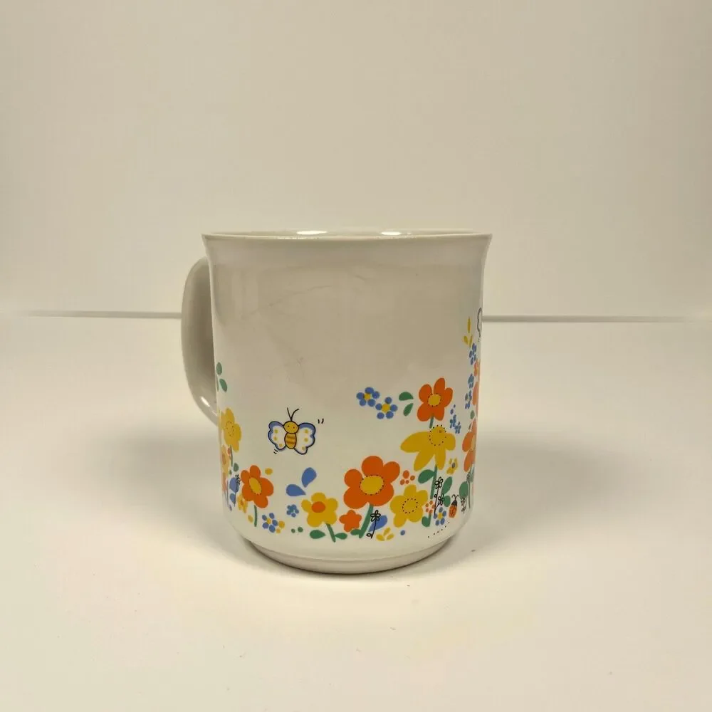 Vintage Coffee Mug "Sisters Are Forever And I'm So Glad You're Mine"  1980s - Picture 4 of 7